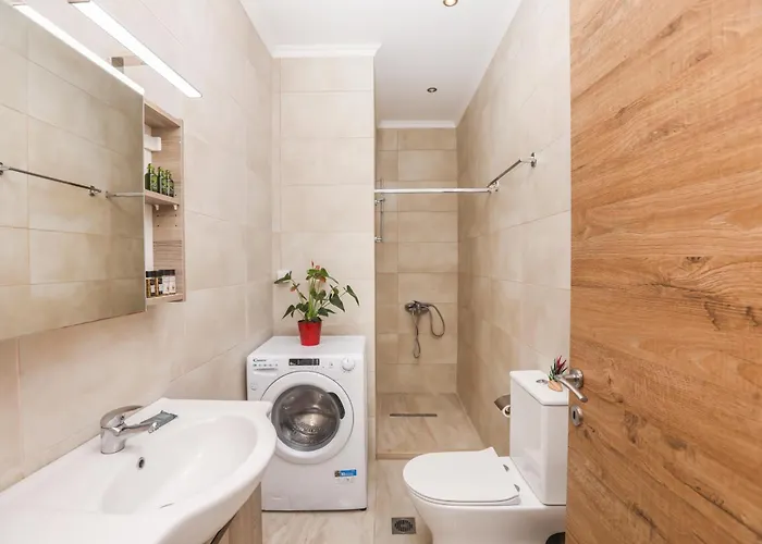 Contessa Caterina Apartmán Karousádes