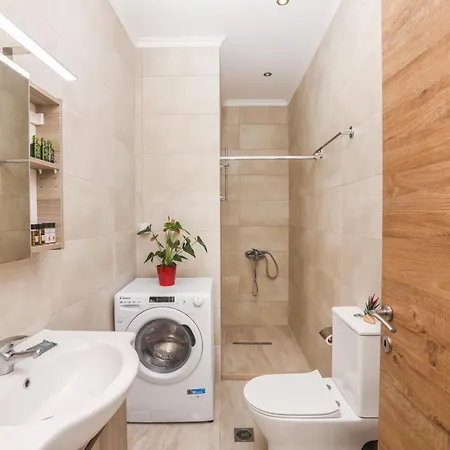 Contessa Caterina Apartament Karousádes